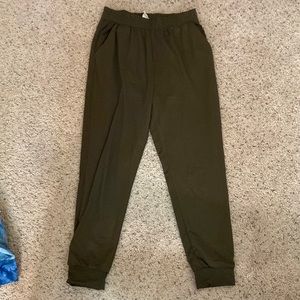 Shosho dark green sweatpants